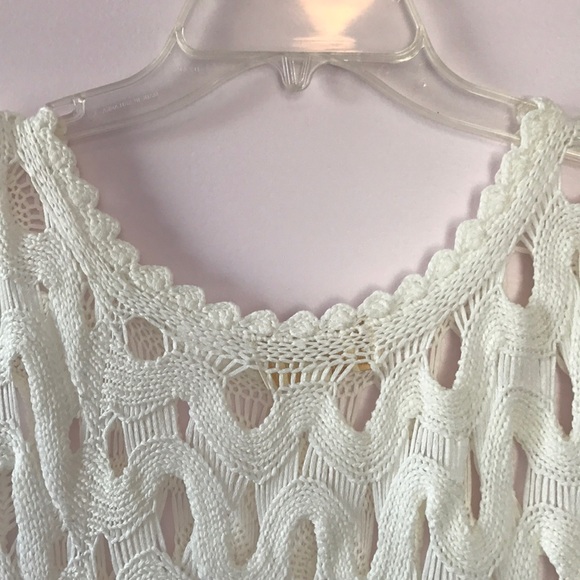 Gorgeous Crocheted Top - Picture 7 of 8